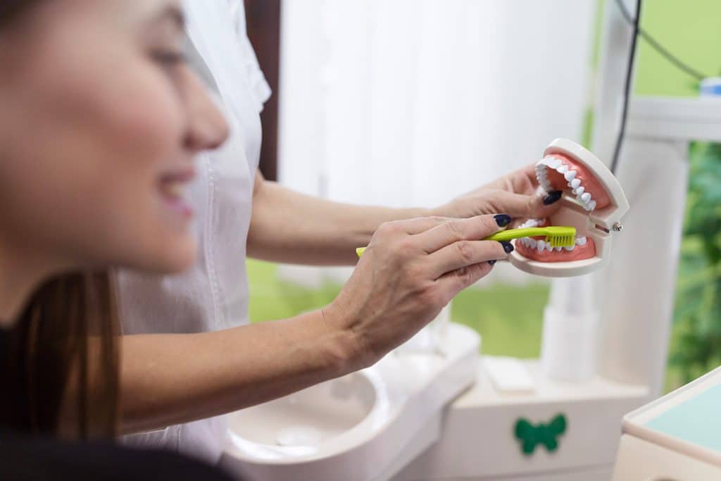 Are You Properly Brushing Your Teeth?